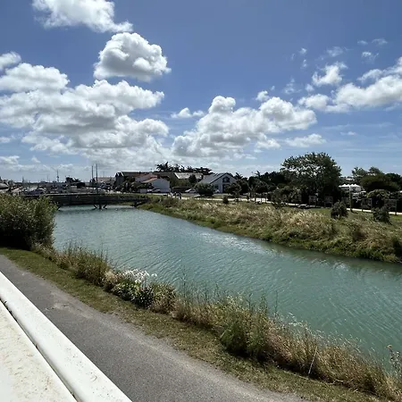Apartment Cosy En Centre-ville Avec Balcon, Parking Et A 10 Min Des Plages - 4 Couchages - Fr-1-224b-196 Noirmoutier-en-l'Ile